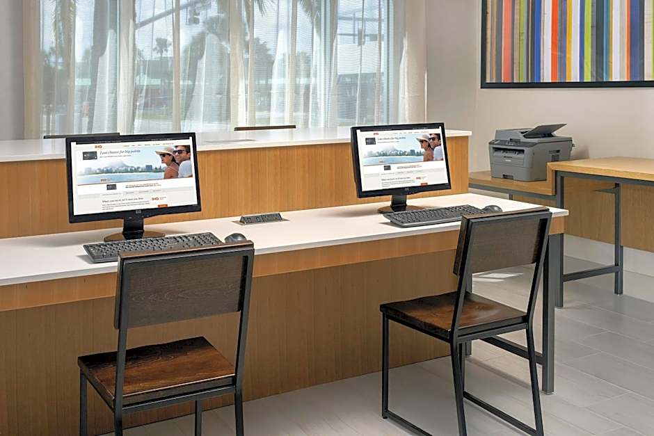 Holiday Inn Express Jacksonville Beach By IHG