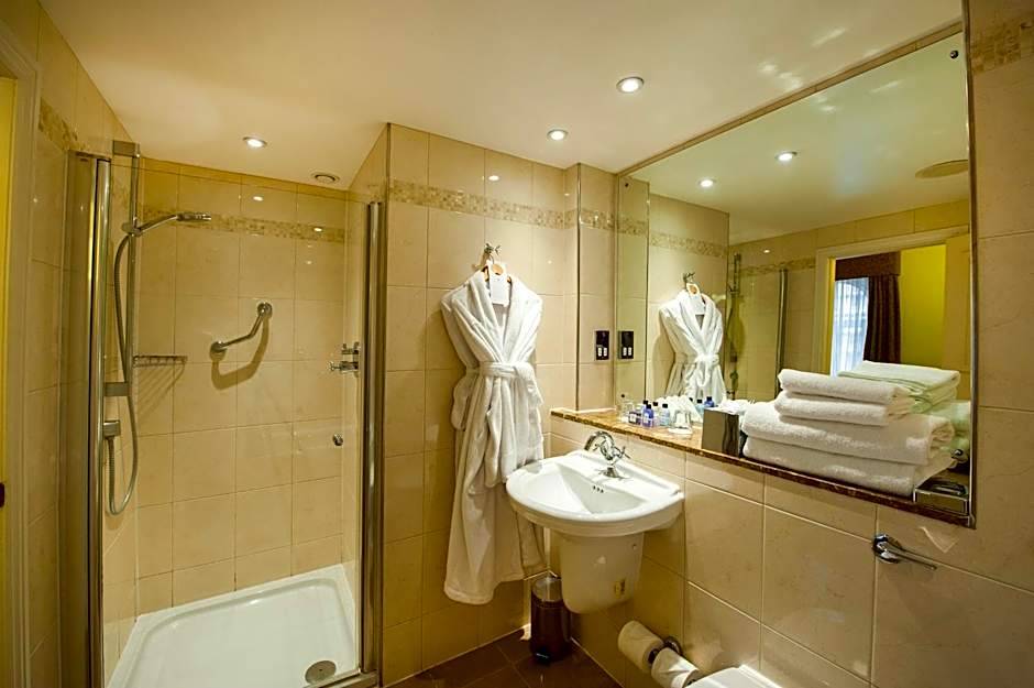 Macdonald Burlington Hotel