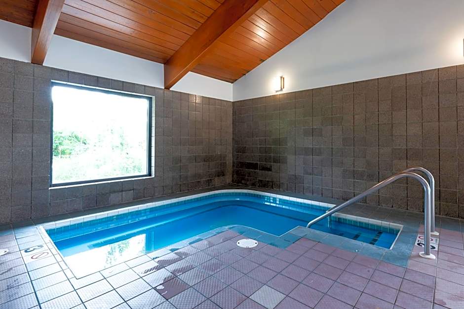 AmericInn by Wyndham Sturgeon Bay