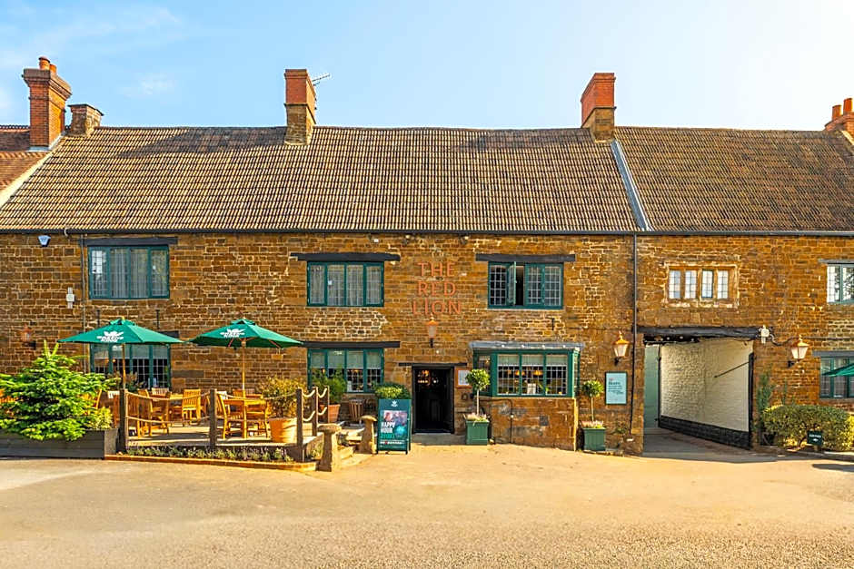 Red Lion Hotel by Greene King Inns
