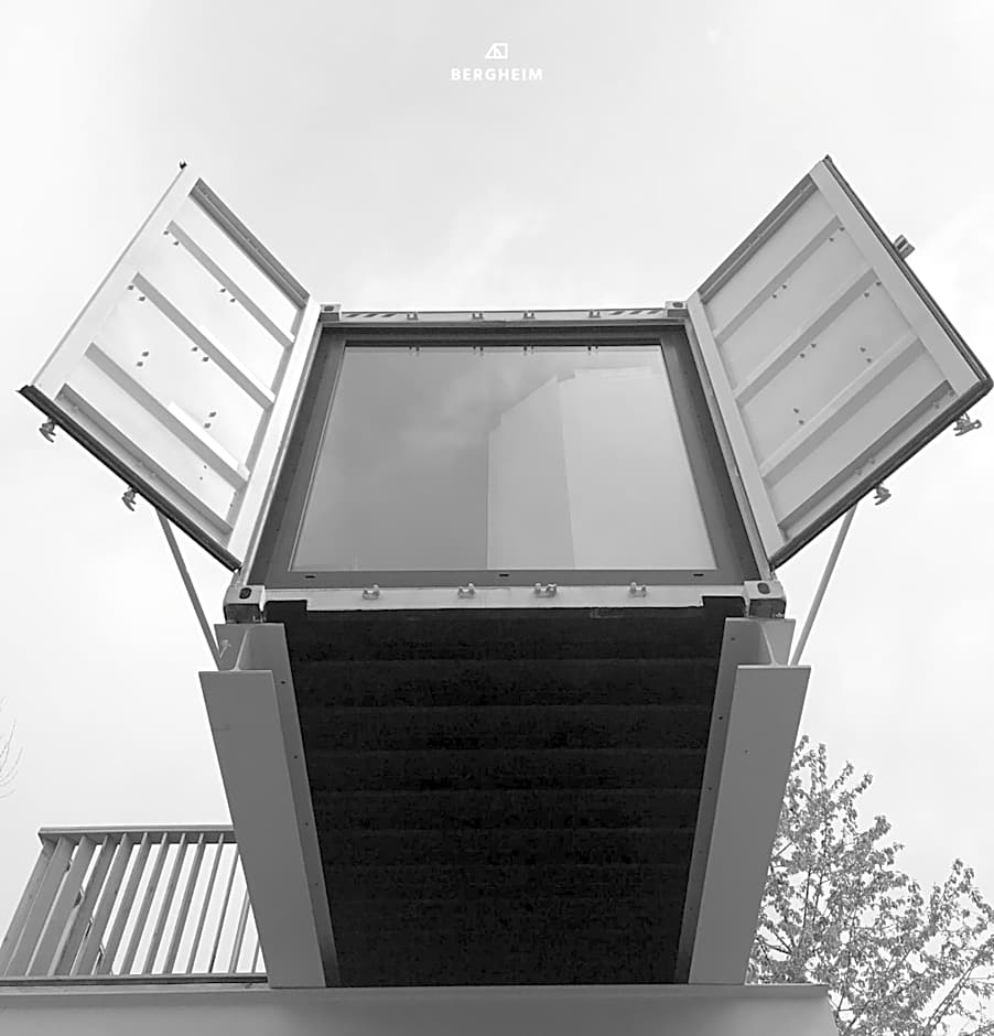 BERGHEIM Container Loft