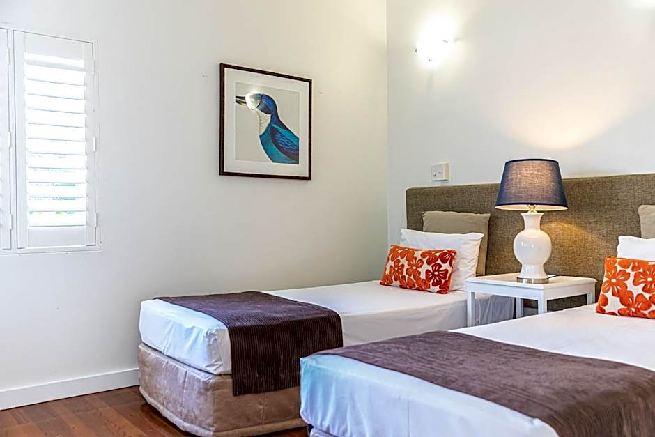 Beaches Port Douglas Holiday Apartments Book Here With The Onsite Reception Team