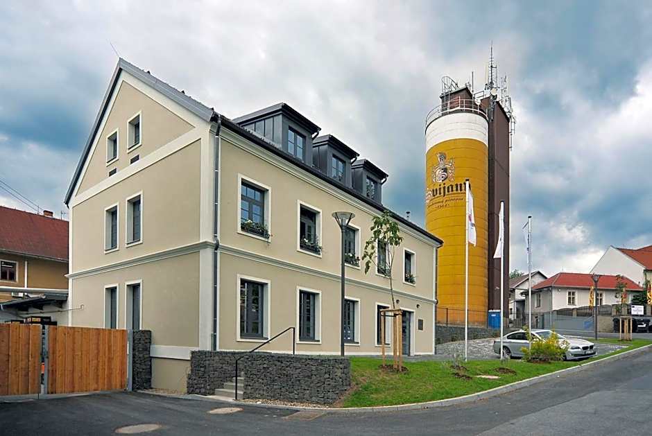 Hotel Zámek Svijany