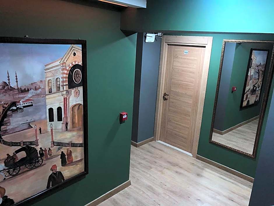 Golden Sail Hotel Old City