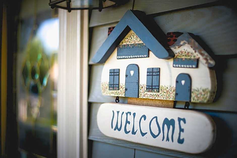 Lee's Ocean Peek B & B