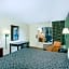 Travelodge by Wyndham Fort Myers North