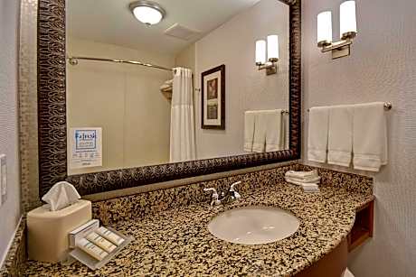 2 Queen Hearing Accessible Room