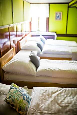 Quadruple Room with Bathroom