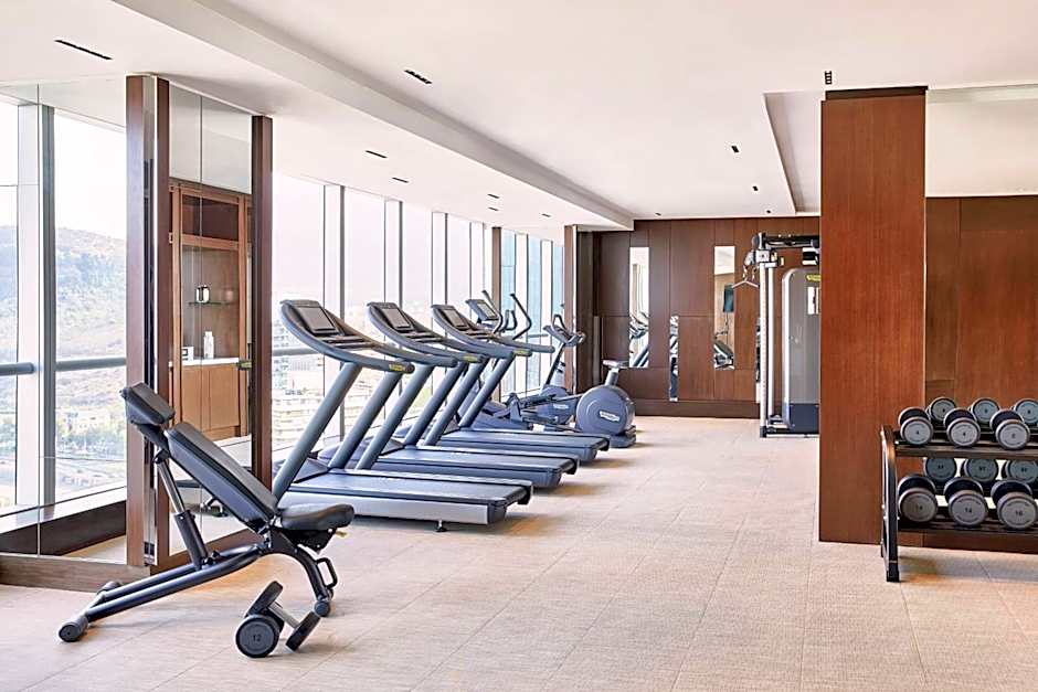 AC Hotel Santiago Cenco Costanera