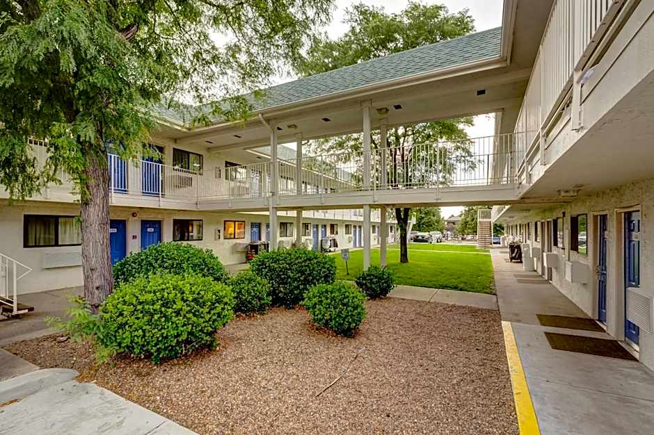 Motel 6-Wheat Ridge, CO - West - Denver North