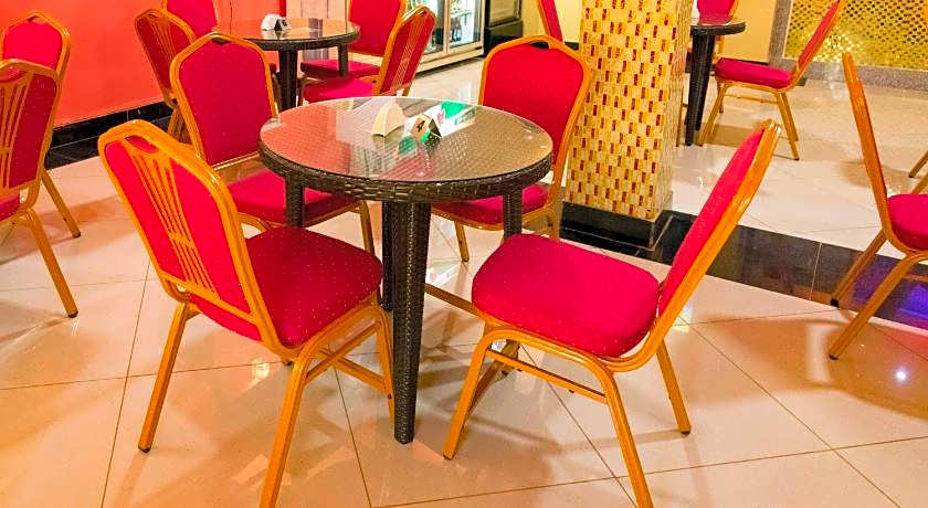 Sibyangu Standard Hotel