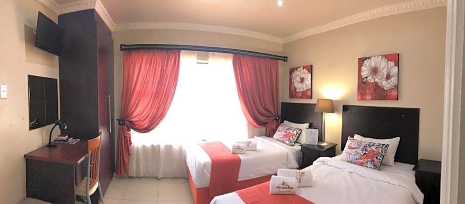 Jay and Bee Guesthouse