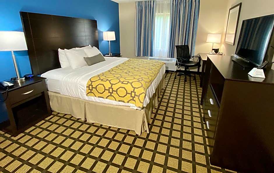 Baymont by Wyndham Latham Albany Airport