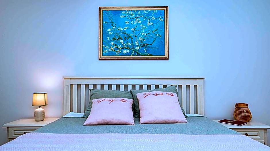 Central DELUXE Apartment