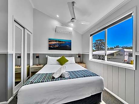 Deluxe Sky Deck Villa 2BR - No pets allowed