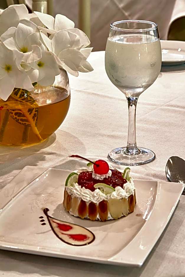 Bay Gardens Hotel