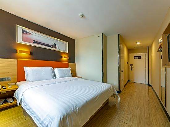 7 Days Inn Haikou Wuzhishan Road – Haikou, SD