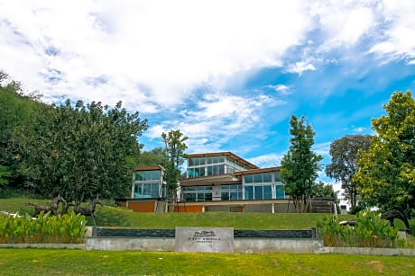 Mighty Mountain Thailand