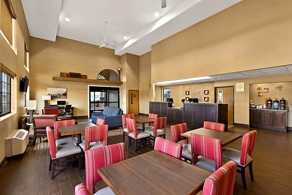 Comfort Inn Ludington near US-10