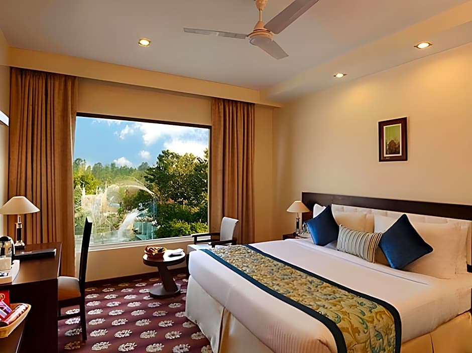 MB Clarks Inn Moradabad