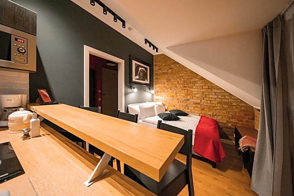 Revelton Studios Marianske Lazne