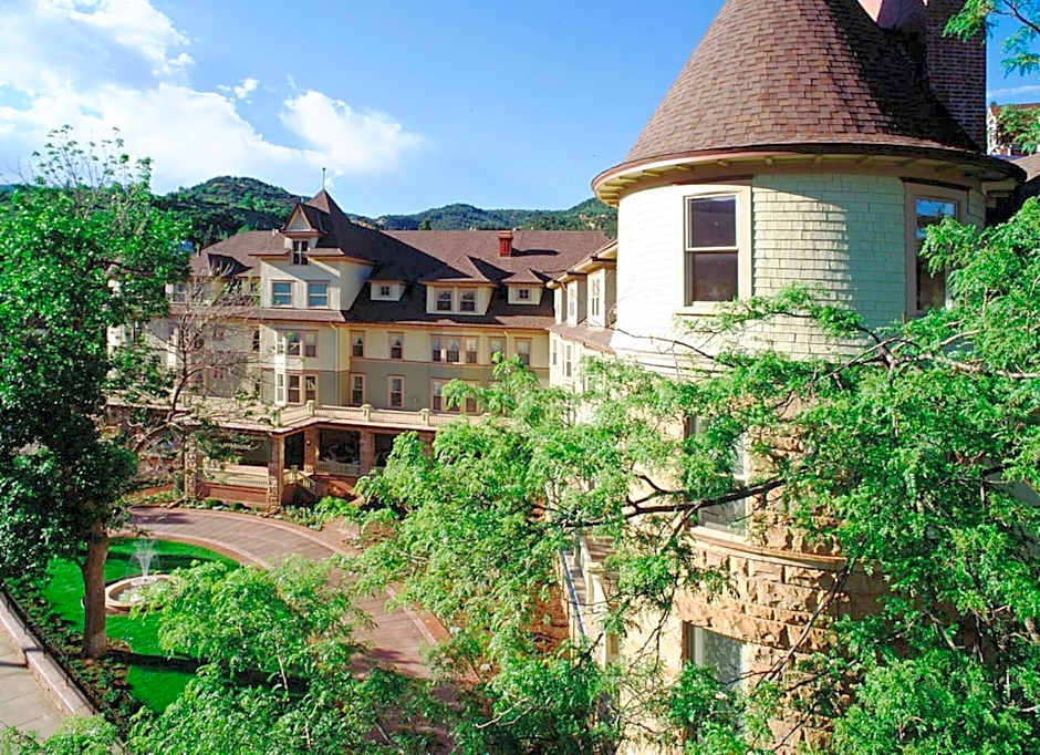 Photo 1 of 25 of Cliff House at Pikes Peak