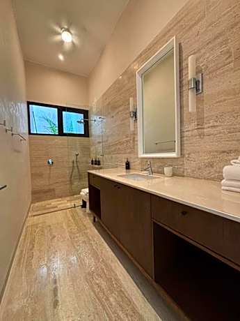 Suite with Garden View