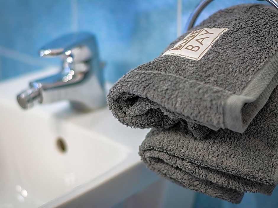 Serafino - nice terrace & swimming pool on the Iseo Lake