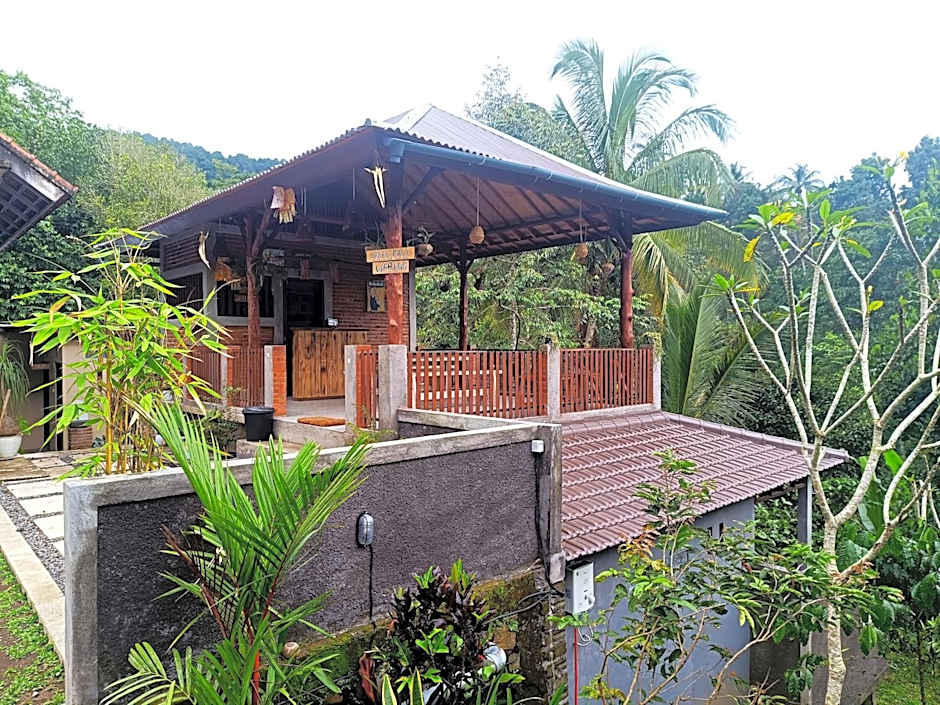 Artomoro Bali