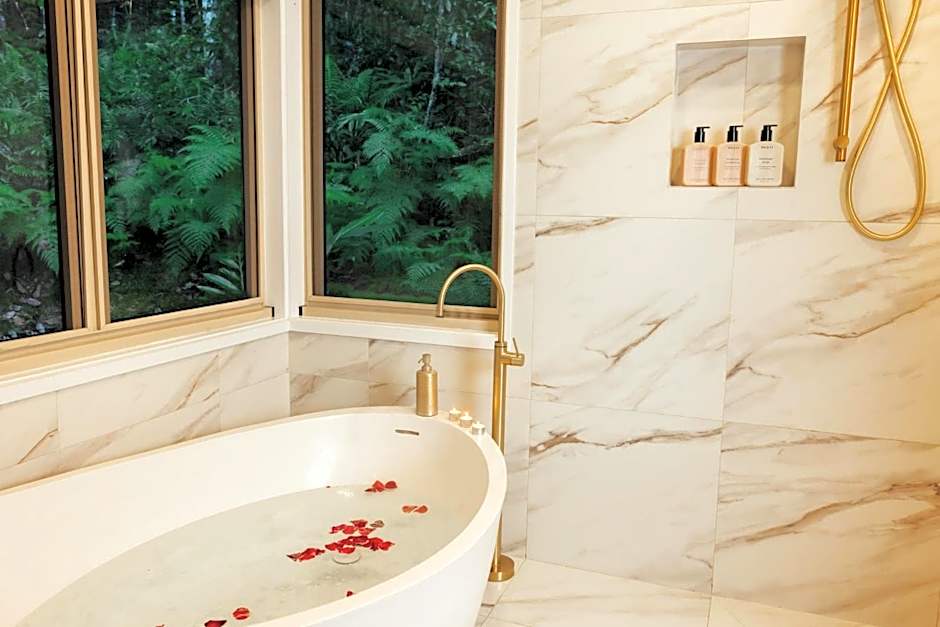 Narrows Escape Rainforest Retreat