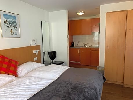 Triple Room with Kitchenette and Balcony