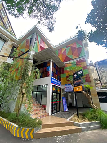 PALAGAN HUIS