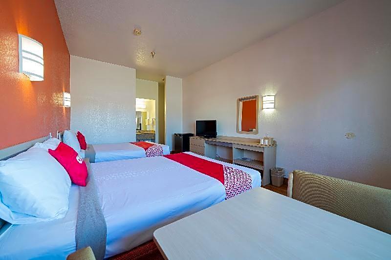 Americas Best Value Inn & Suites Humble