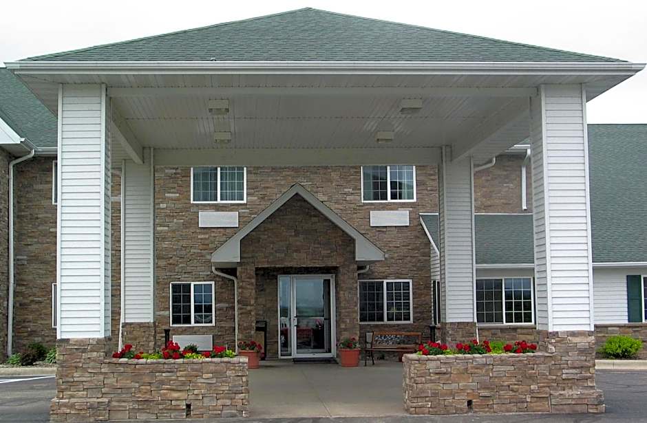 Savanna Inn & Suites