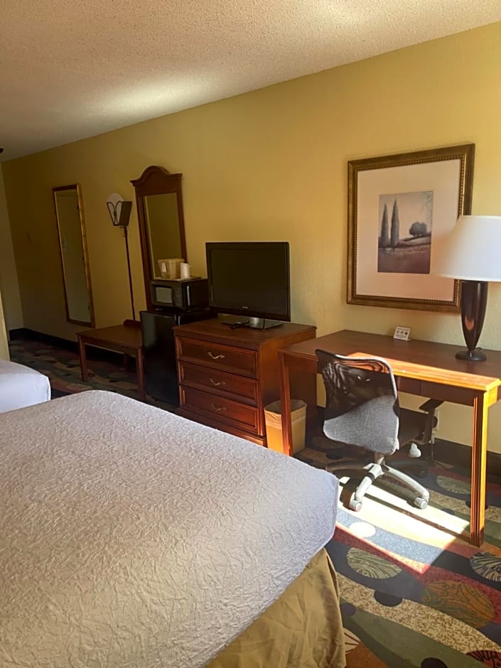 Budgetel Inn & Suites Atlanta