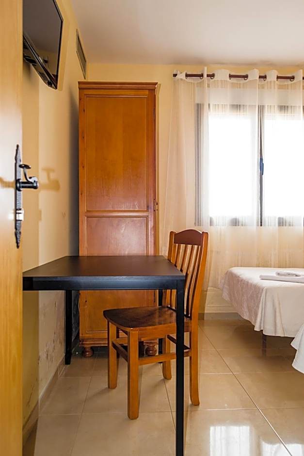 El Roble Hotel Restaurante