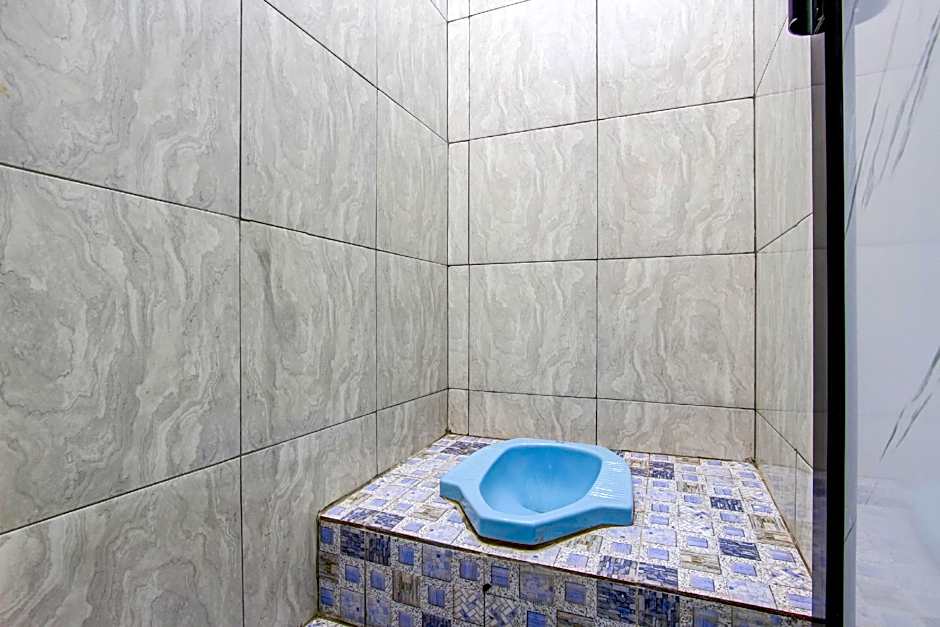 SPOT ON 92814 Gioba Kost Syariah