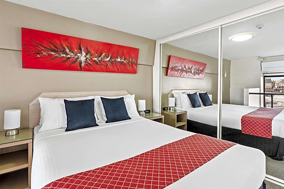 Metro Apartments On Darling Harbour