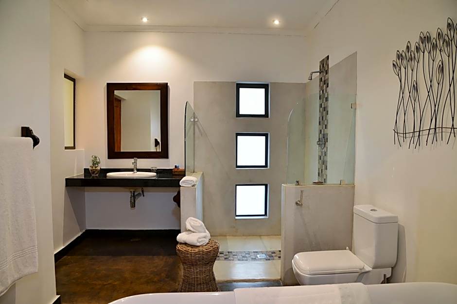 Bushveld Terrace Safari Hotel, Lodge & Spa