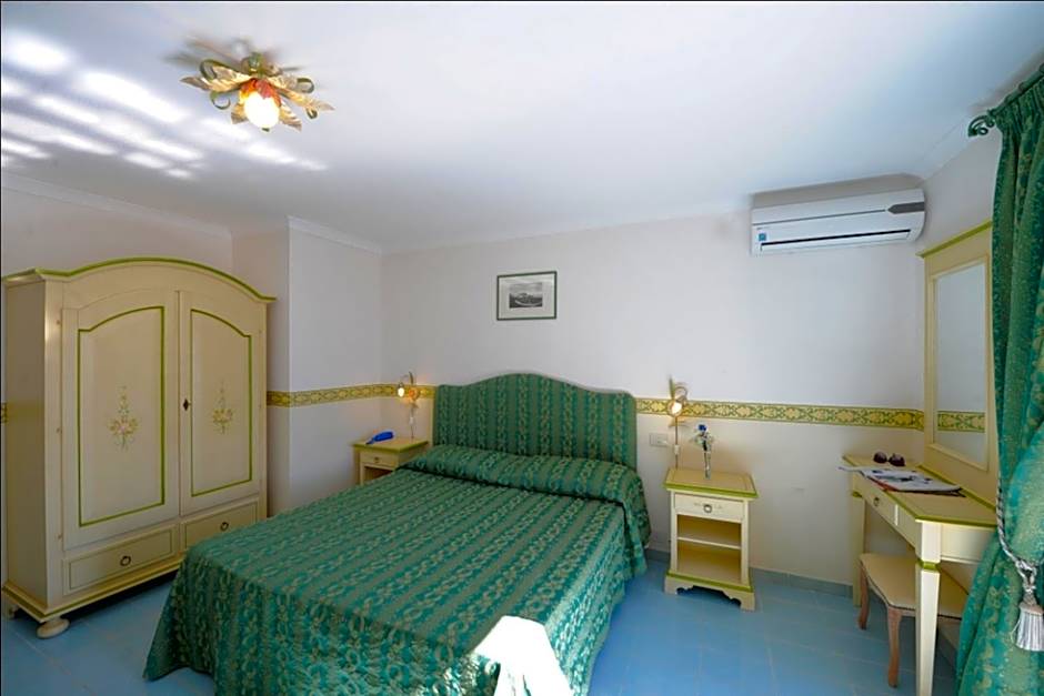 Hotel Torre Saracena