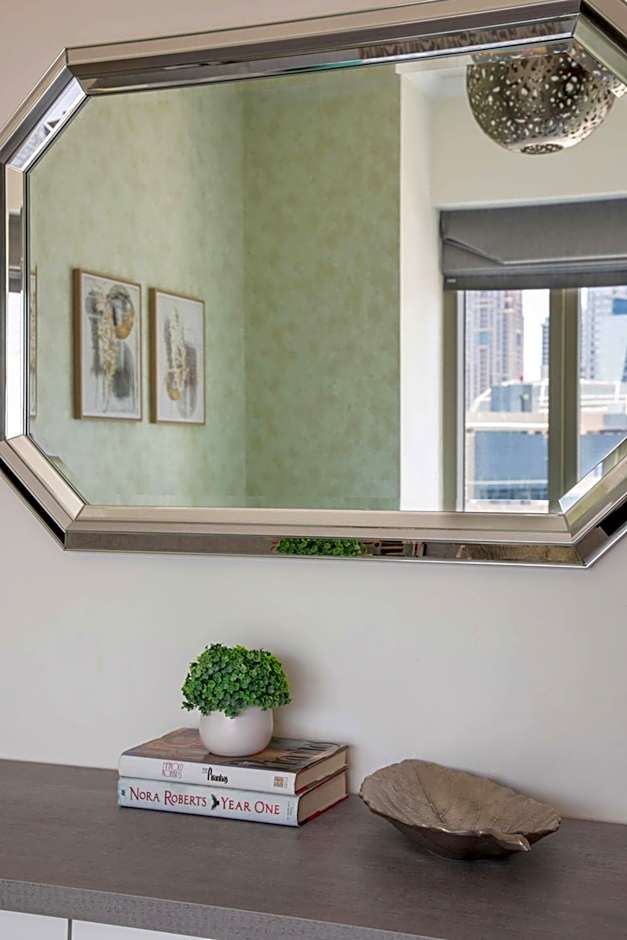 Frank Porter - Al Majara Tower 2