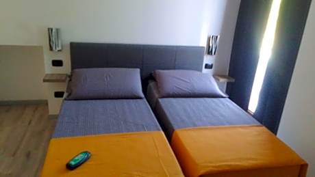 Comfort Triple Room with Shower