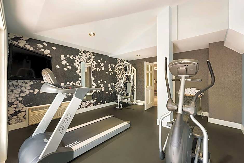 SureStay Plus Hotel by Best Western Mountain View