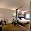 Causeway 353 Hotel