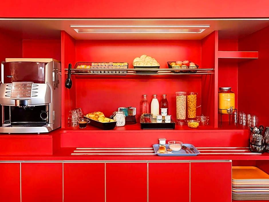 HotelF1 Perpignan Sud