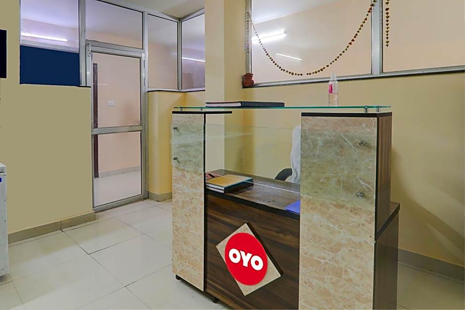 Super OYO 815830 HOTEL RADIANCE