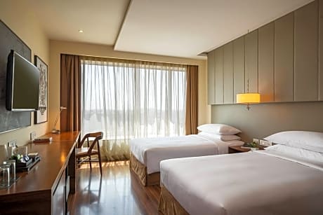 Superior Room:2 Twin Bed also with 20% Discount on Food&Beverage 
