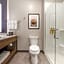 Best Western Plus Marquette Hotel & Suites