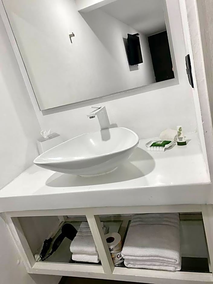 The Andy Hotel