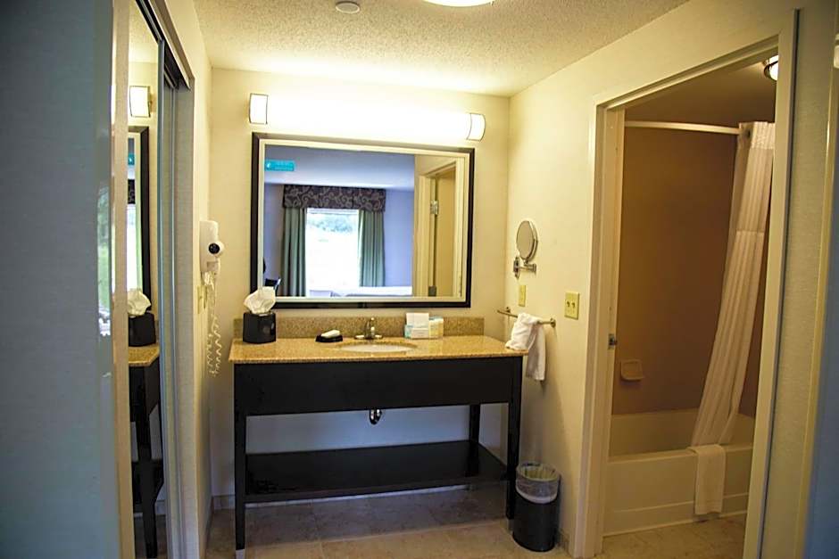 Hampton Inn By Hilton & Suites Sharon, Pa
